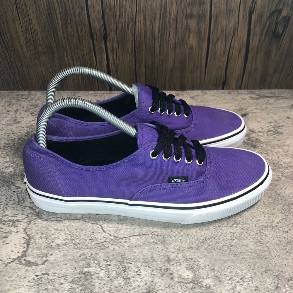 Vans Classic Low Purple/White Mens Size 9/Womens Size 10.5